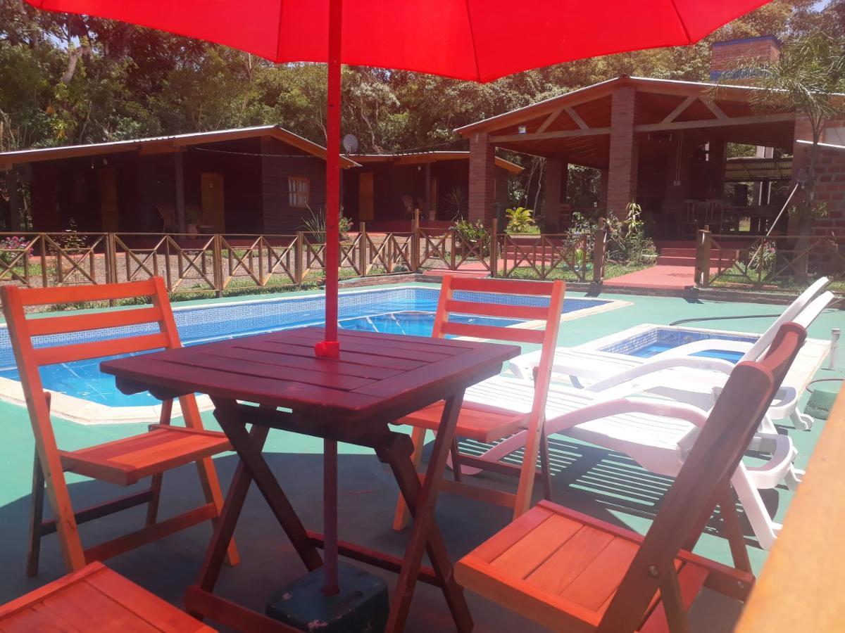 Cabanas La Quinta Puerto Iguazu Bagian luar foto
