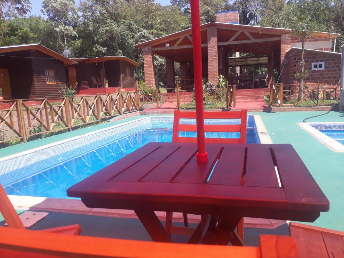 Cabanas La Quinta Puerto Iguazu Bagian luar foto