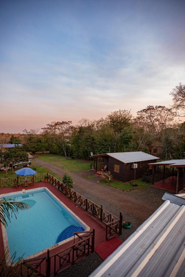 Cabanas La Quinta Puerto Iguazu Bagian luar foto