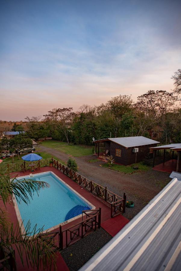 Cabanas La Quinta Puerto Iguazu Bagian luar foto